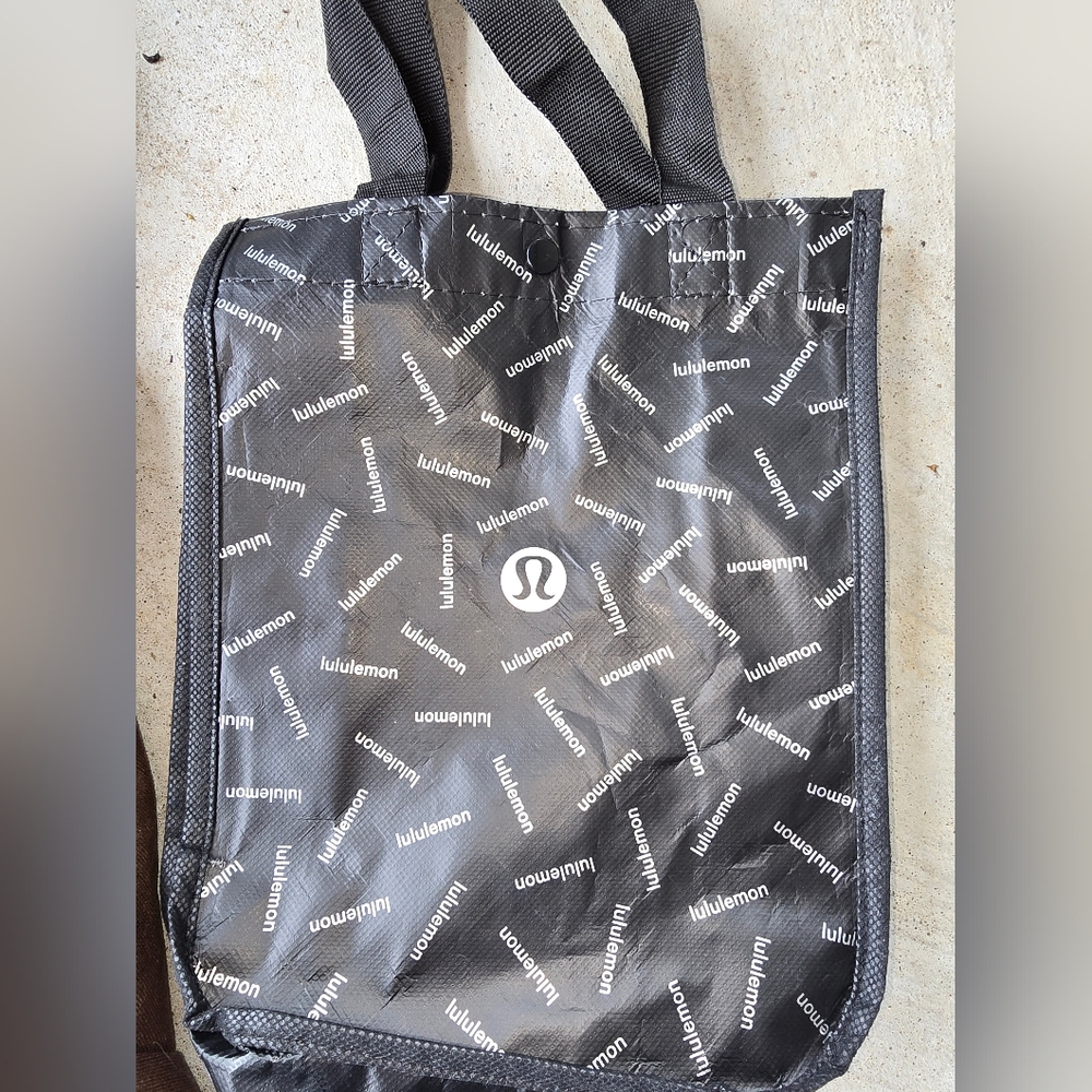 Lululemon Reusable Lunch Bag, Tote